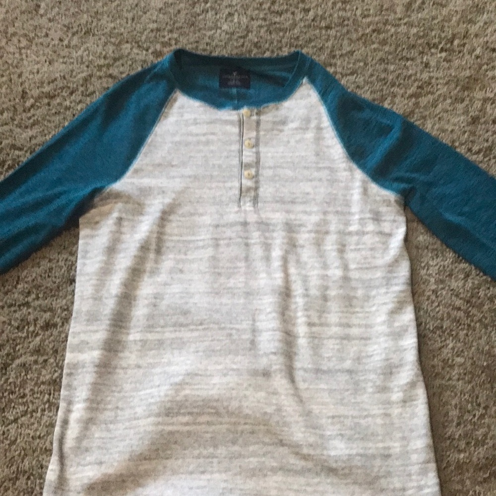 American eagle long sleeve